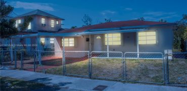 Home in Prime Miami Location – A Must-See Investment Opportunity! 4/3