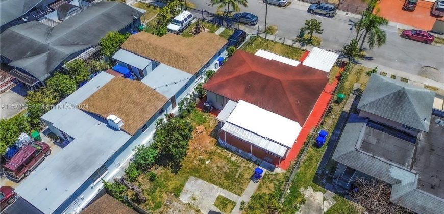 Home in Prime Miami Location – A Must-See Investment Opportunity! 4/3